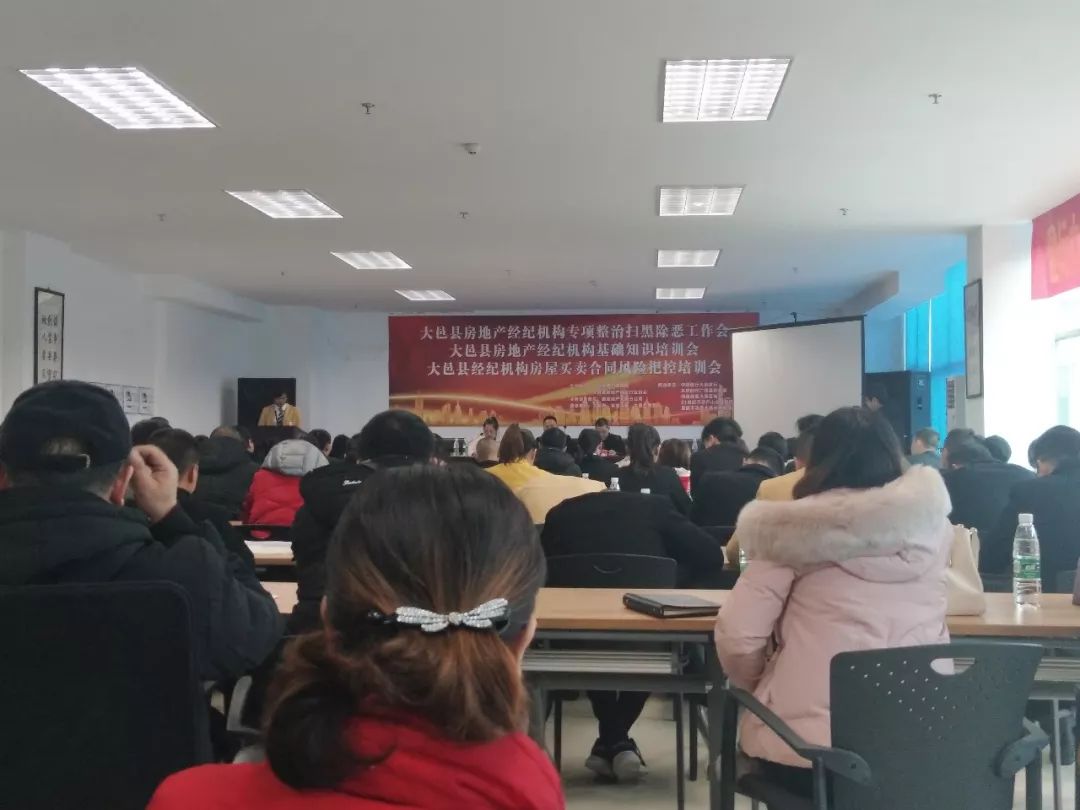 最新公积金提取代办中介上海方法分析(最方便真实的保山上海公积金代办提取业务方法)